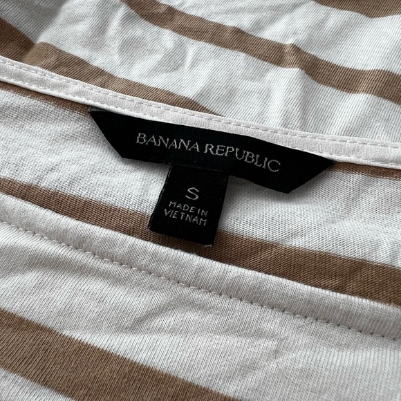 Banana Republic striped flair sleeve blouse - Picture 4 of 4